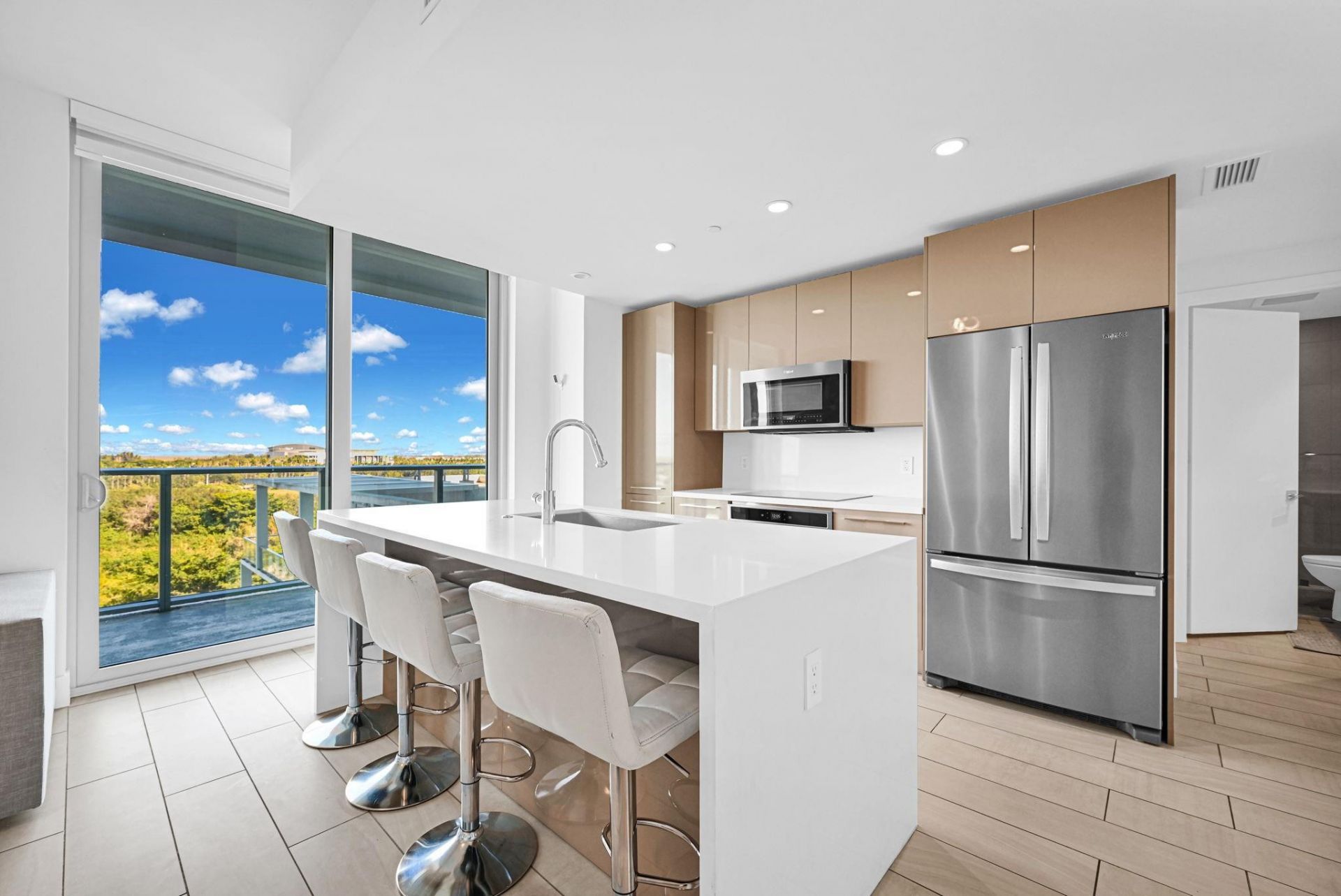 2000 Metropica Way, Unit 801, Sunrise, FL 33323 Photo