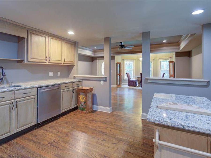 Property Image 40