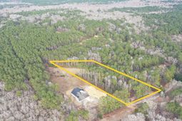 536 Bertha Lane photo 4