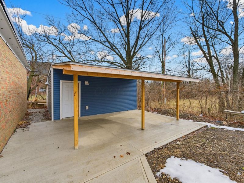 2060 Brentnell Avenue , Columbus, OH 43219 Photo 12