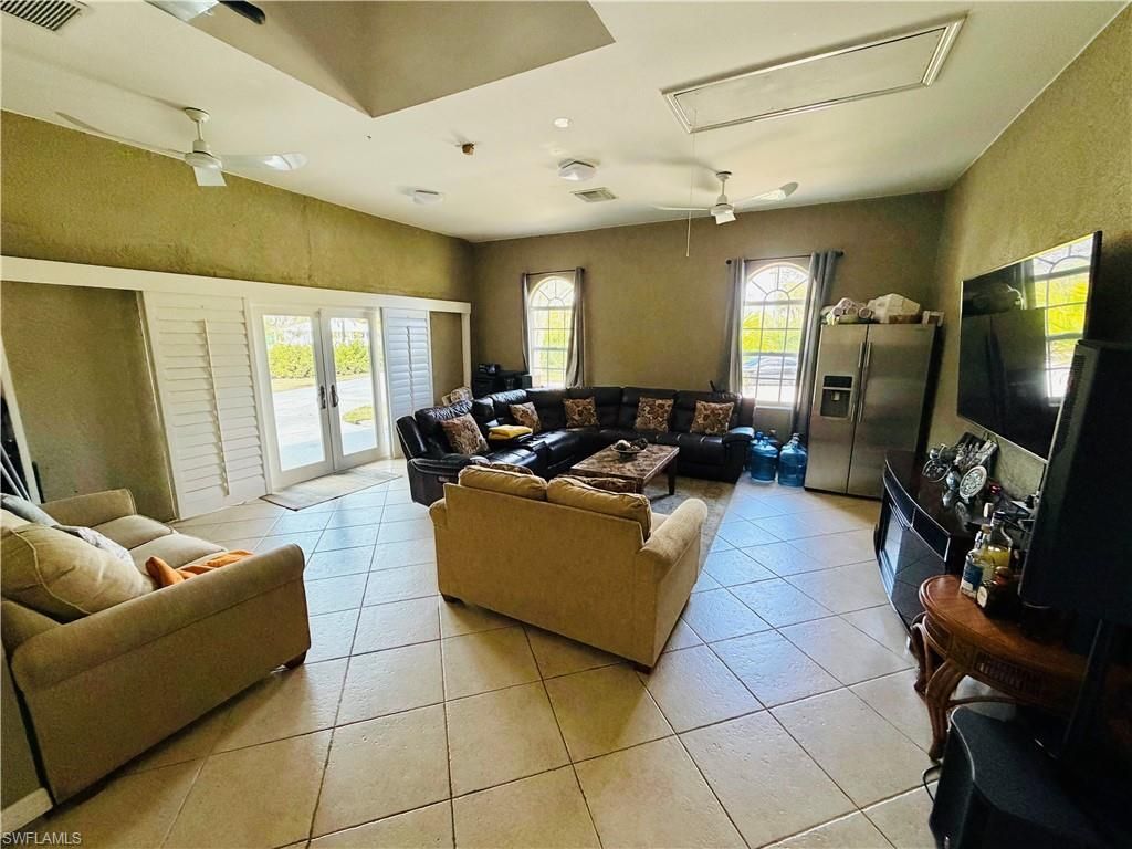 3960 1st Ave Nw, Naples, FL 34119 Photo