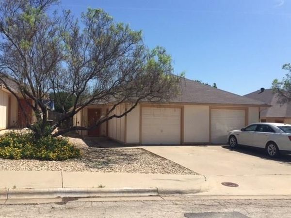 1454 Walters Drive, Granbury, TX 76048