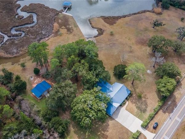 15025 Bellingrath Road, Coden, AL 36523