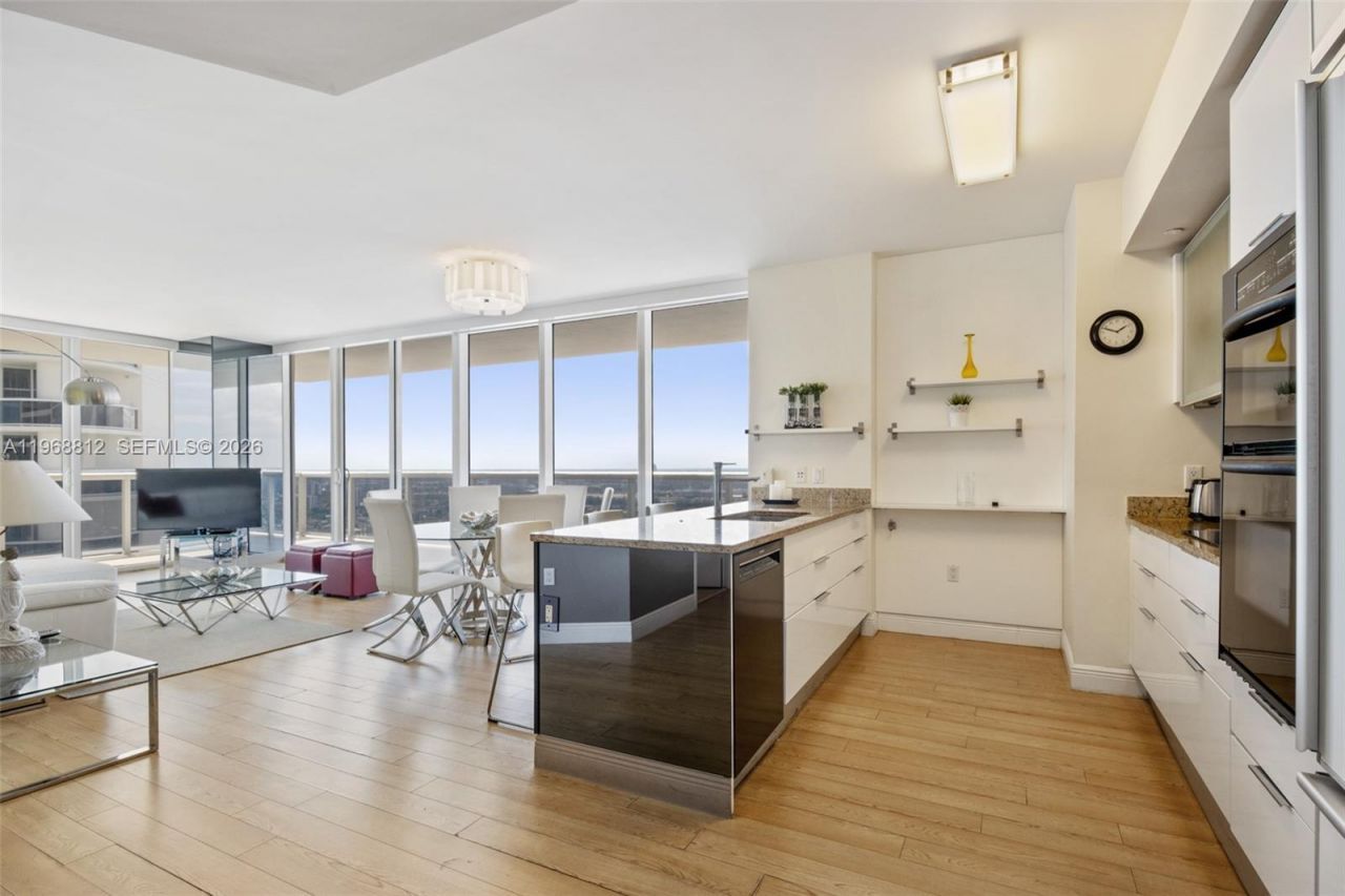 1830 S Ocean Dr, Unit 3906, Hallandale Beach, FL 33009 Photo