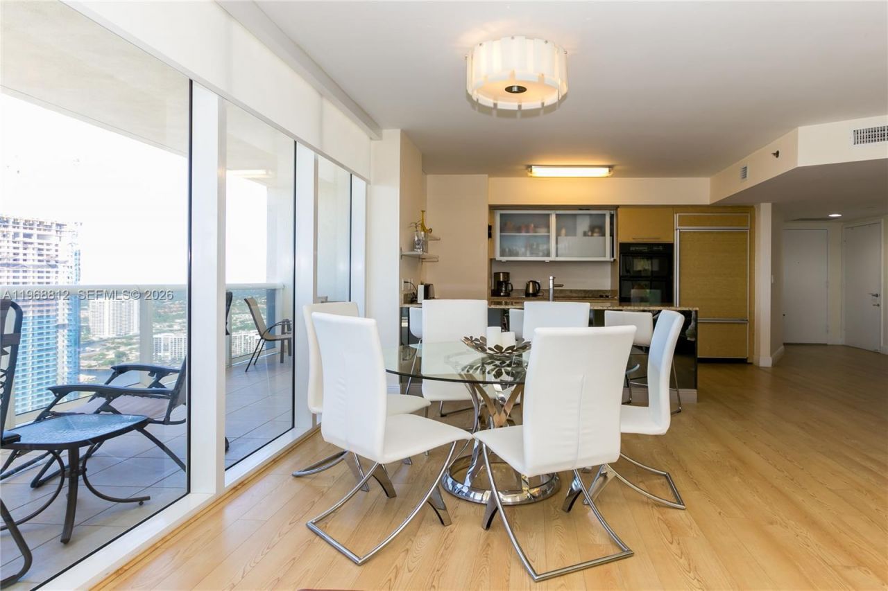 1830 S Ocean Dr, Unit 3906, Hallandale Beach, FL 33009 Photo