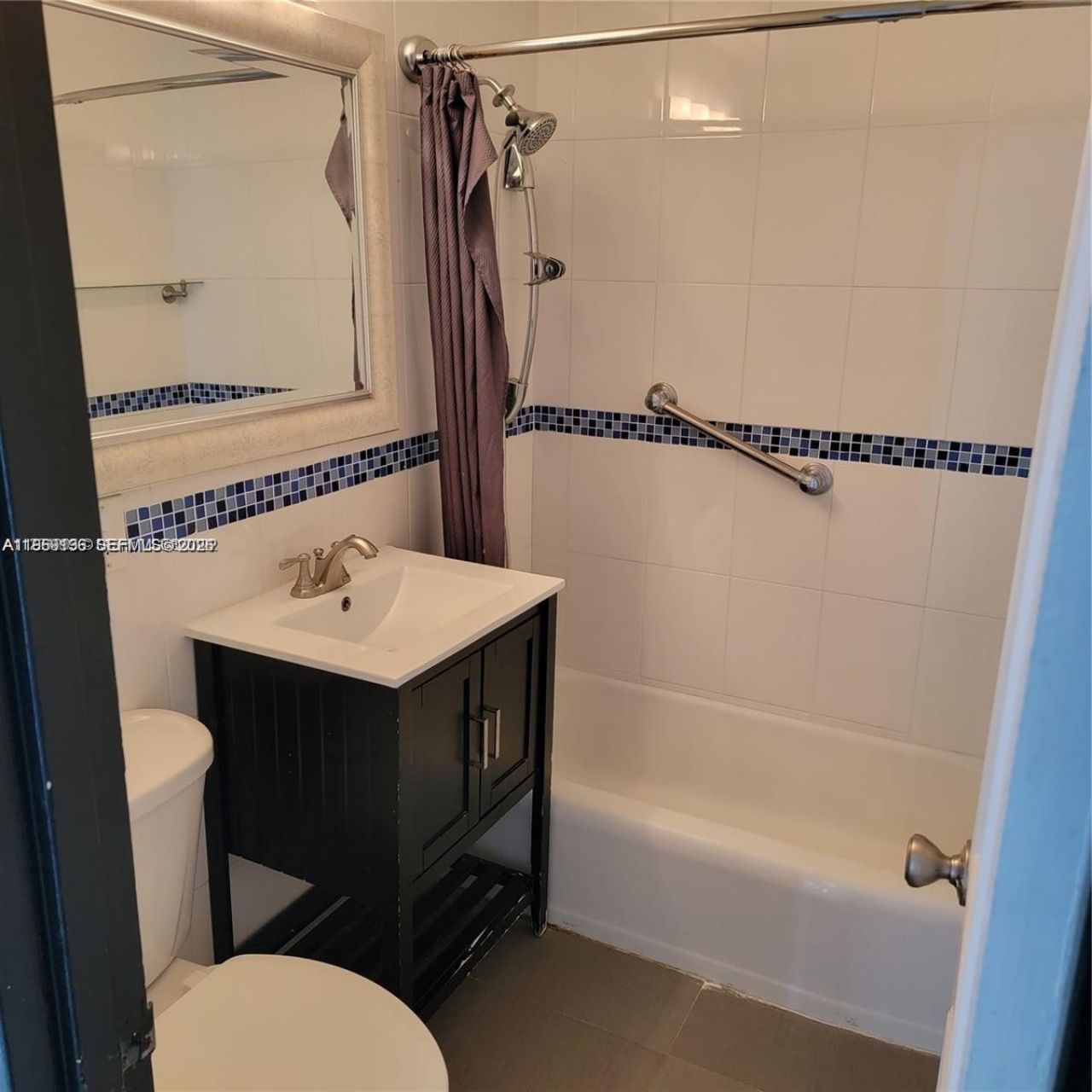 880 NE 69th St, Unit 4L, Miami, FL 33138 Photo