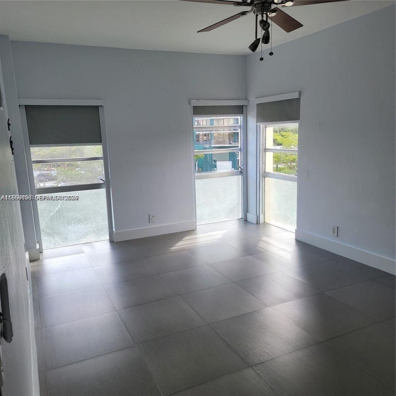 880 NE 69th St, Unit 4L, Miami, FL 33138 Photo