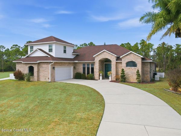 1870 Cypress Lake Drive, Grant-Valkaria, FL 32949