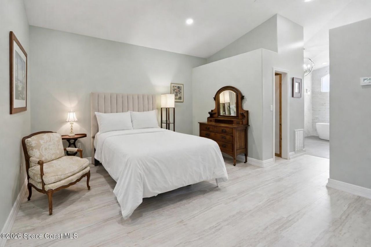 1870 Cypress Lake Drive, Grant-valkaria, FL 32949 Photo