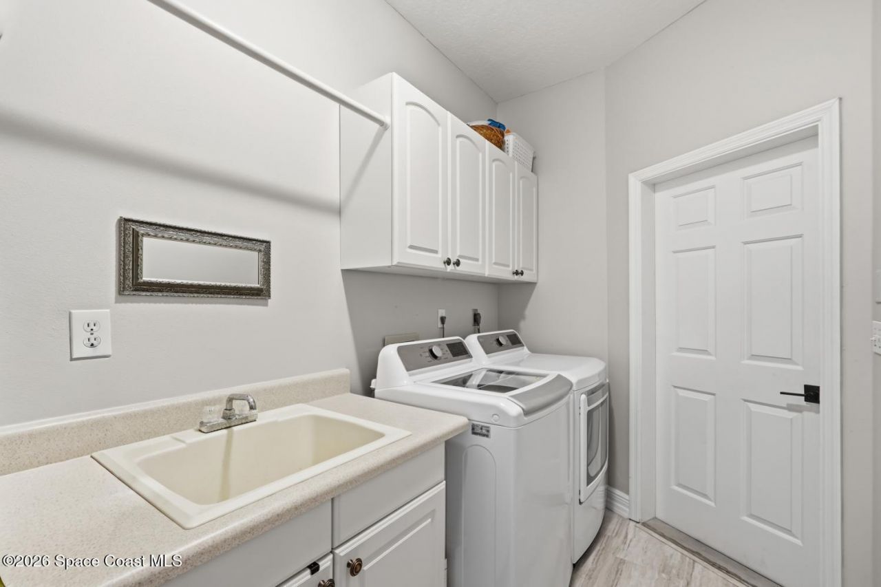 1870 Cypress Lake Drive, Grant-valkaria, FL 32949 Photo