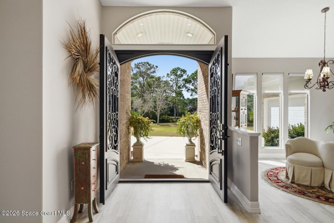 1870 Cypress Lake Drive, Grant-valkaria, FL 32949 Photo