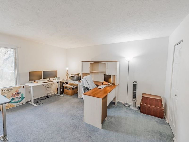 920 Howard Street, Elyria, OH 44035 Photo 18