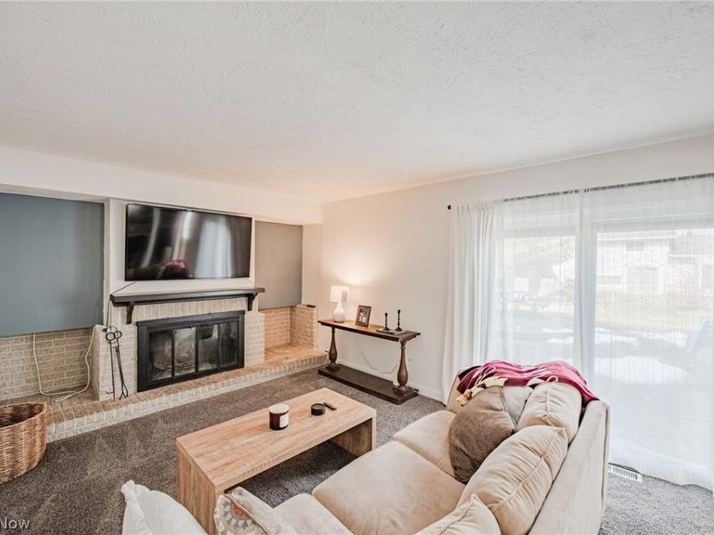 920 Howard Street, Elyria, OH 44035 Photo 7