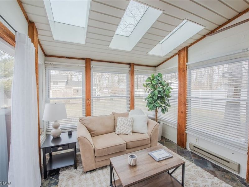 920 Howard Street, Elyria, OH 44035 Photo 8