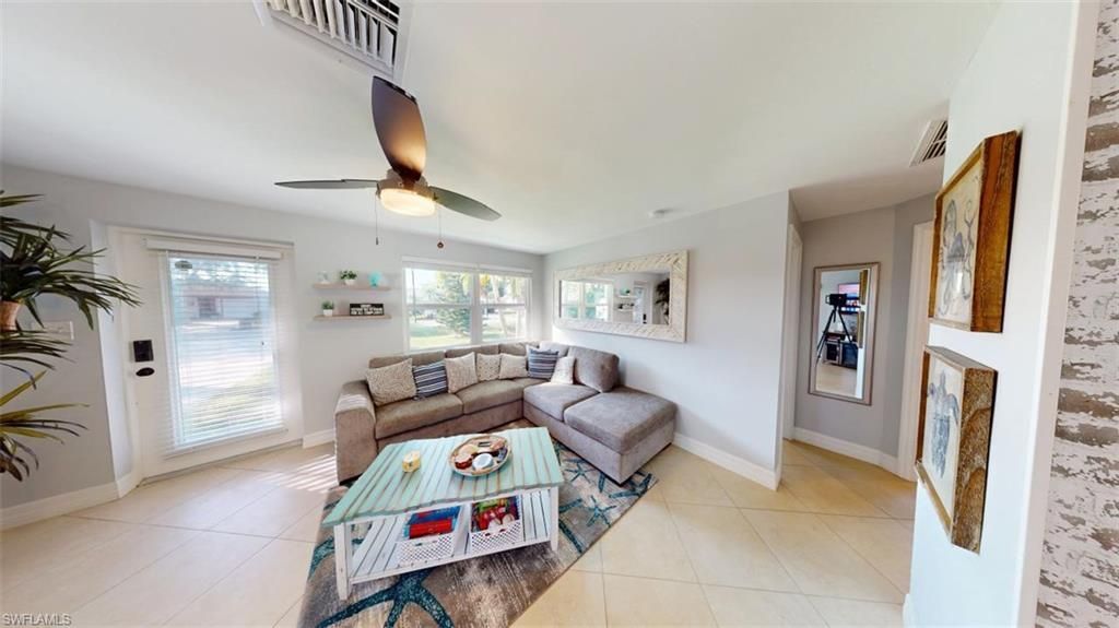 560 E Valley Dr, Bonita Springs, FL 34134 Photo