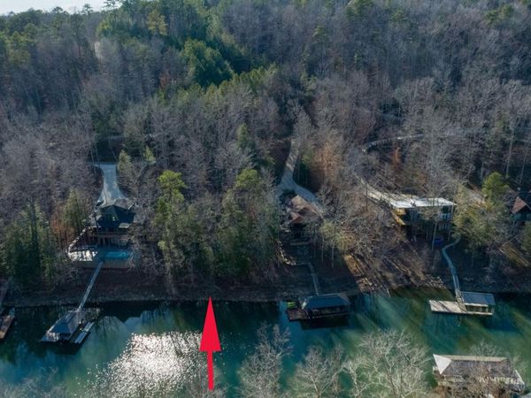 LEGENDS Ln, Arley, AL 35541