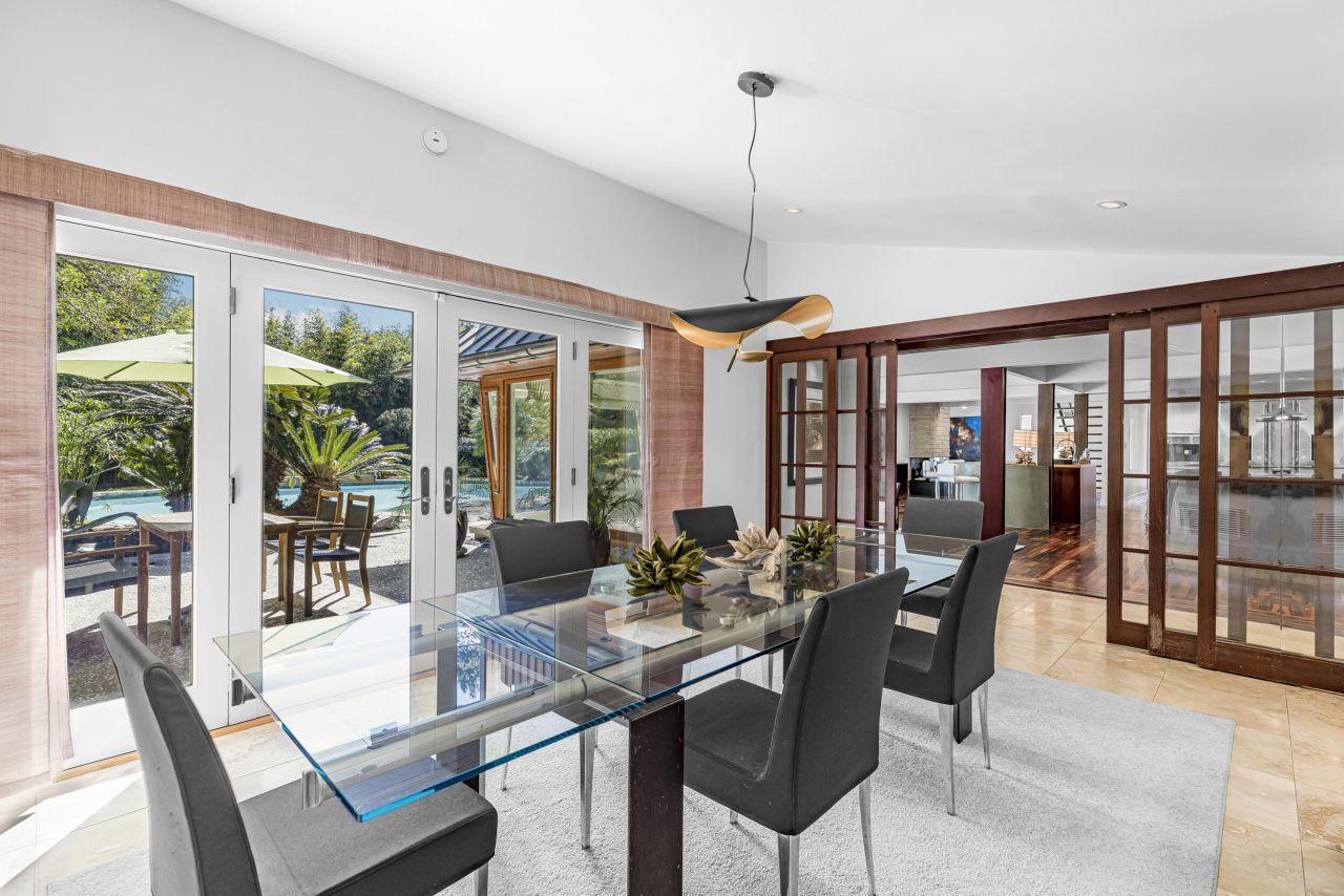 901 Red Coat Run Photo 26