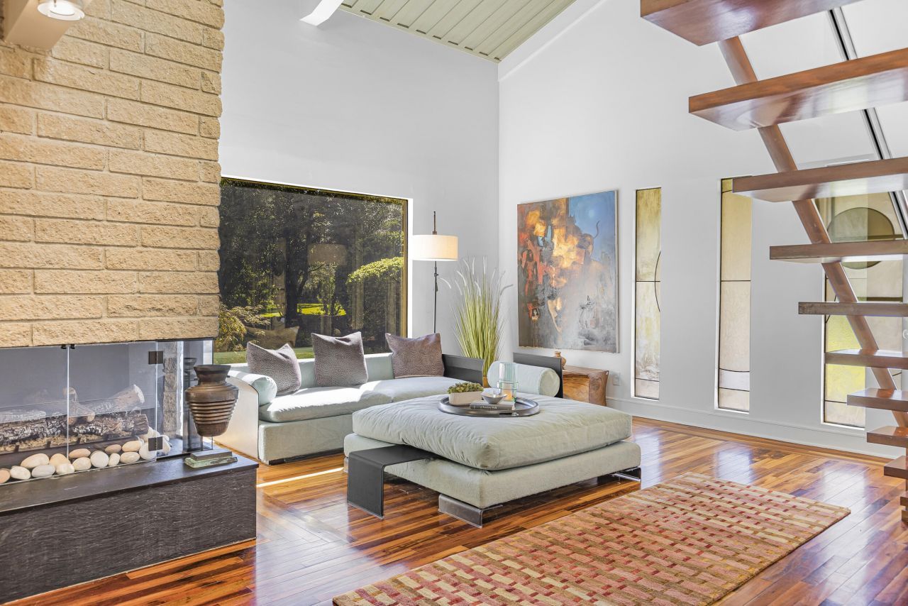 901 Red Coat Run Photo 28