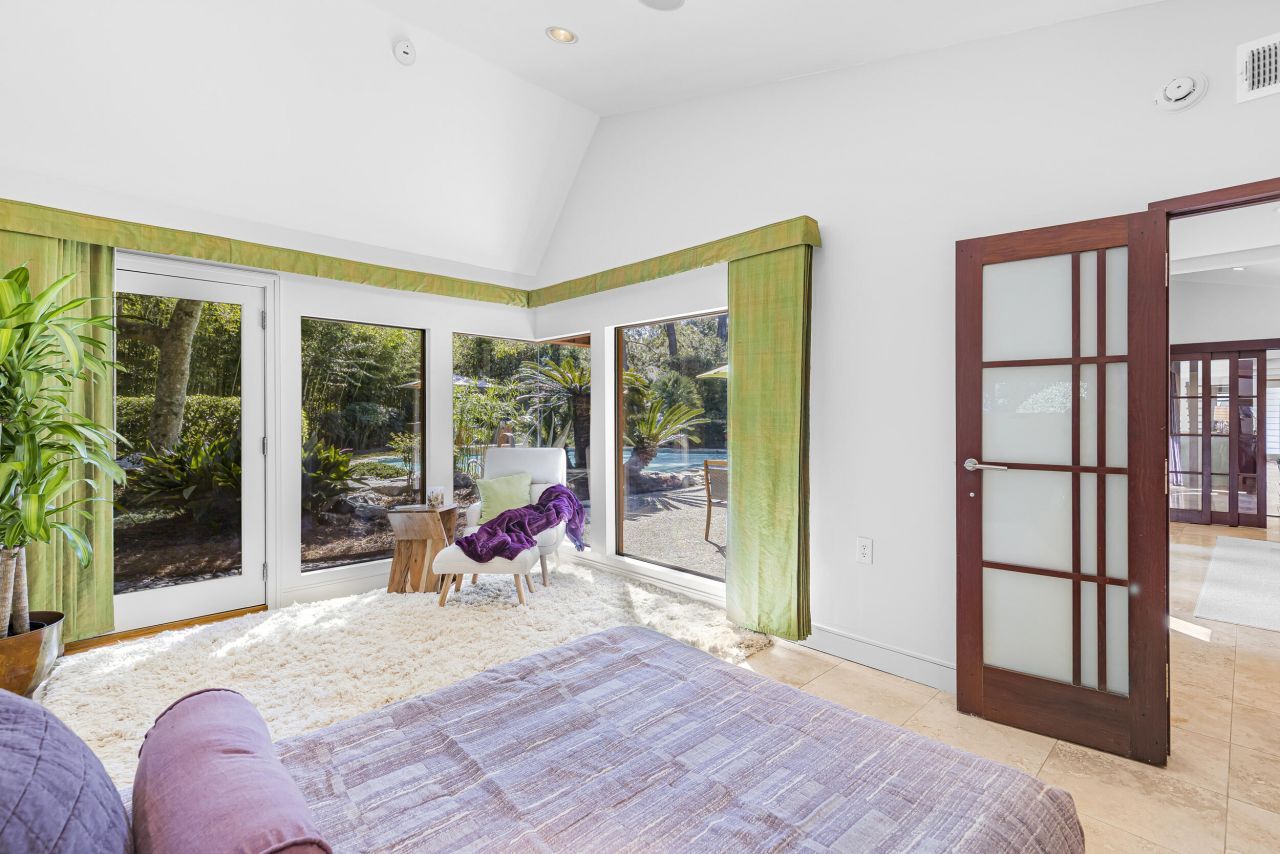 901 Red Coat Run Photo 34