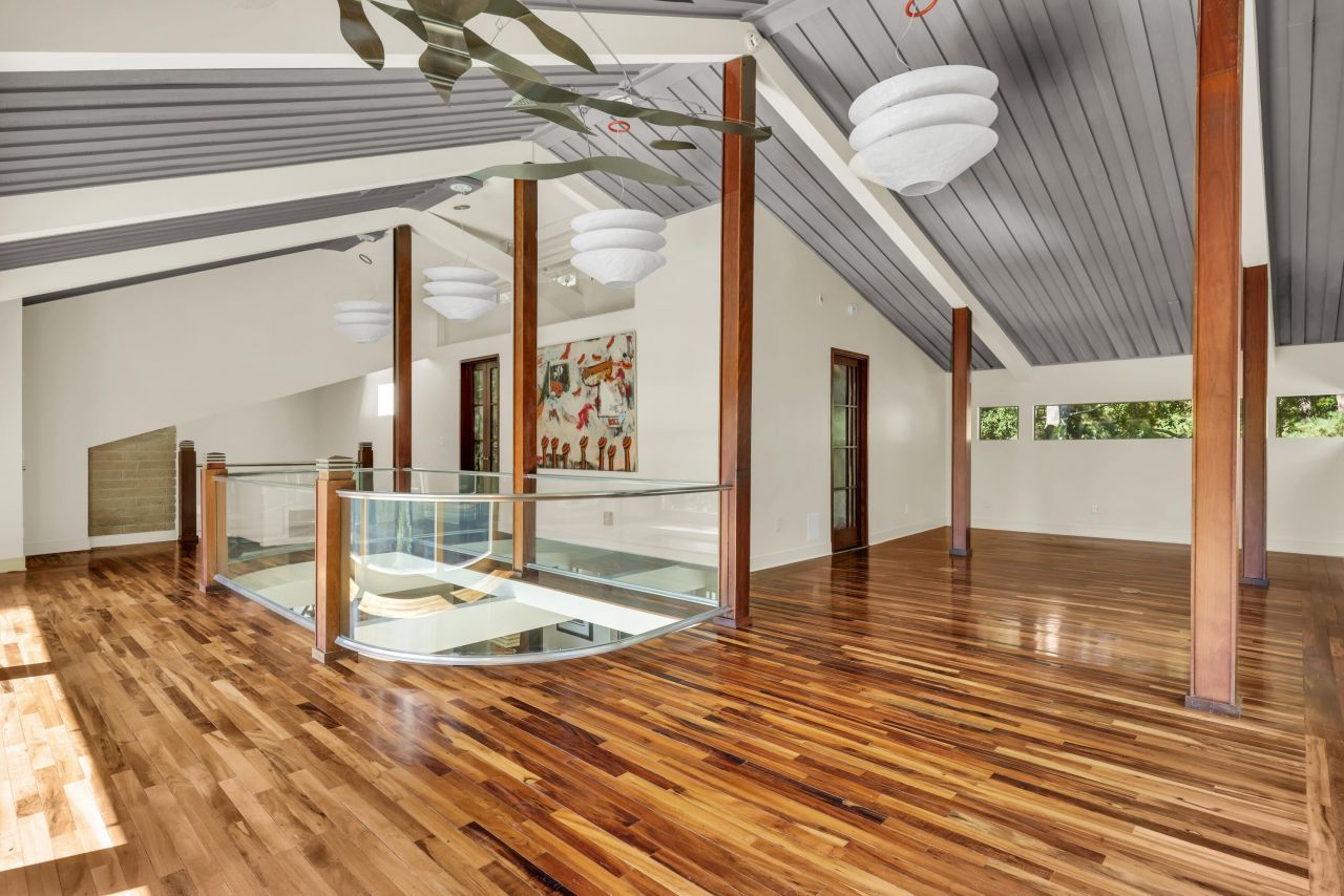 901 Red Coat Run Photo 38