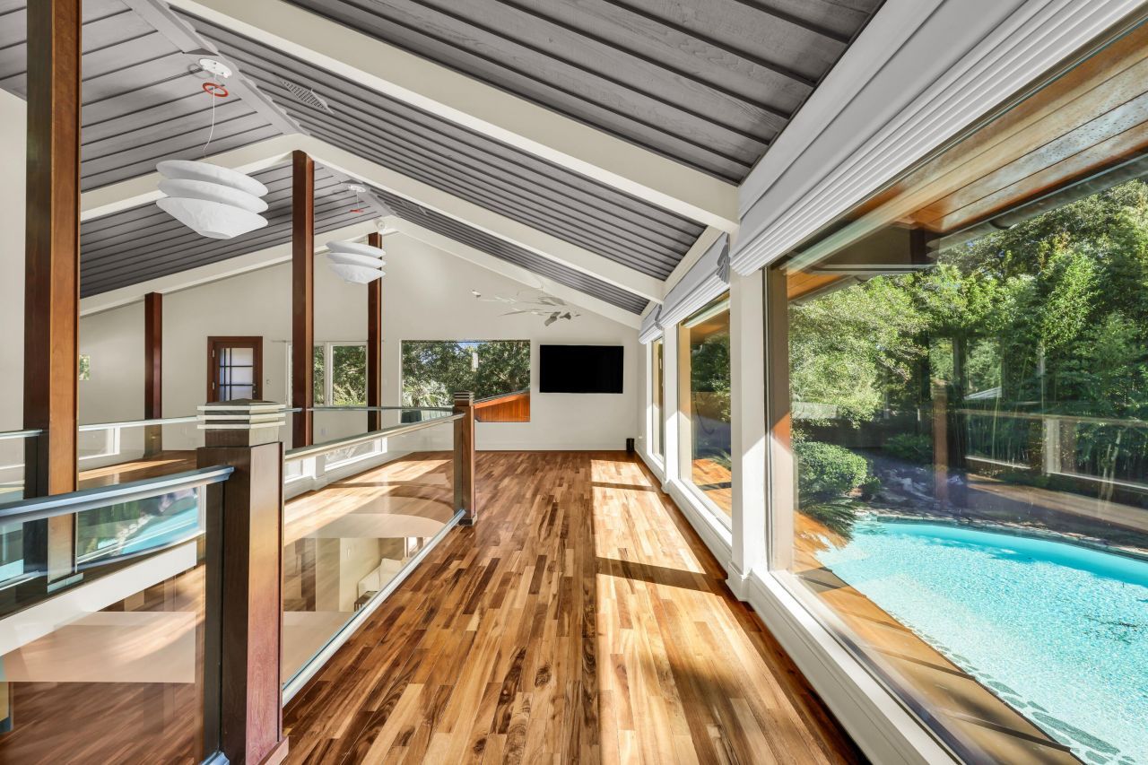 901 Red Coat Run Photo 42