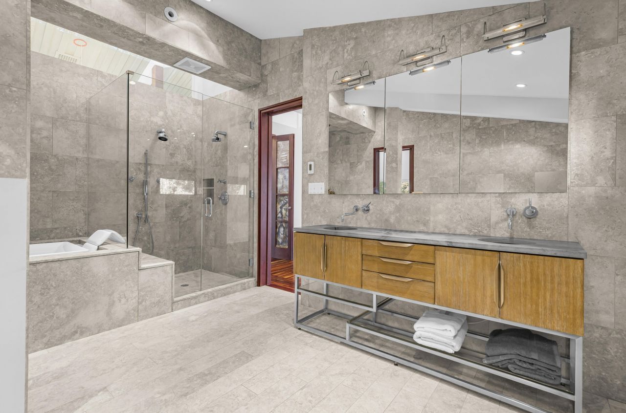 901 Red Coat Run Photo 53