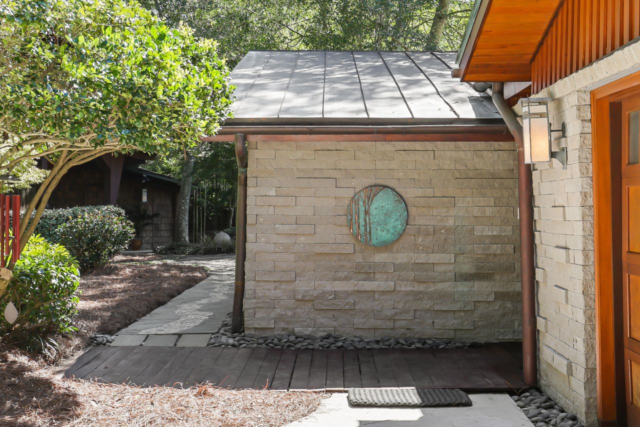 901 Red Coat Run Photo 57