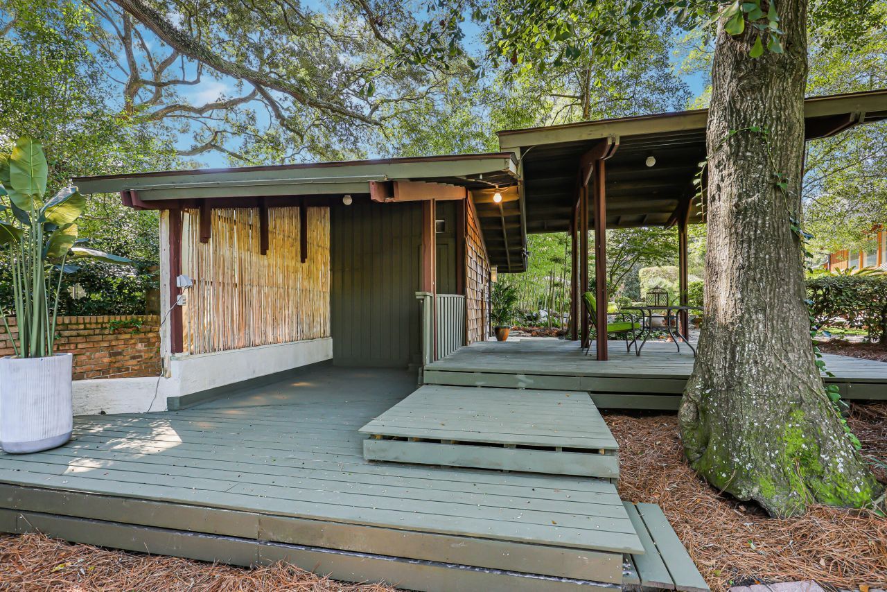 901 Red Coat Run Photo 69