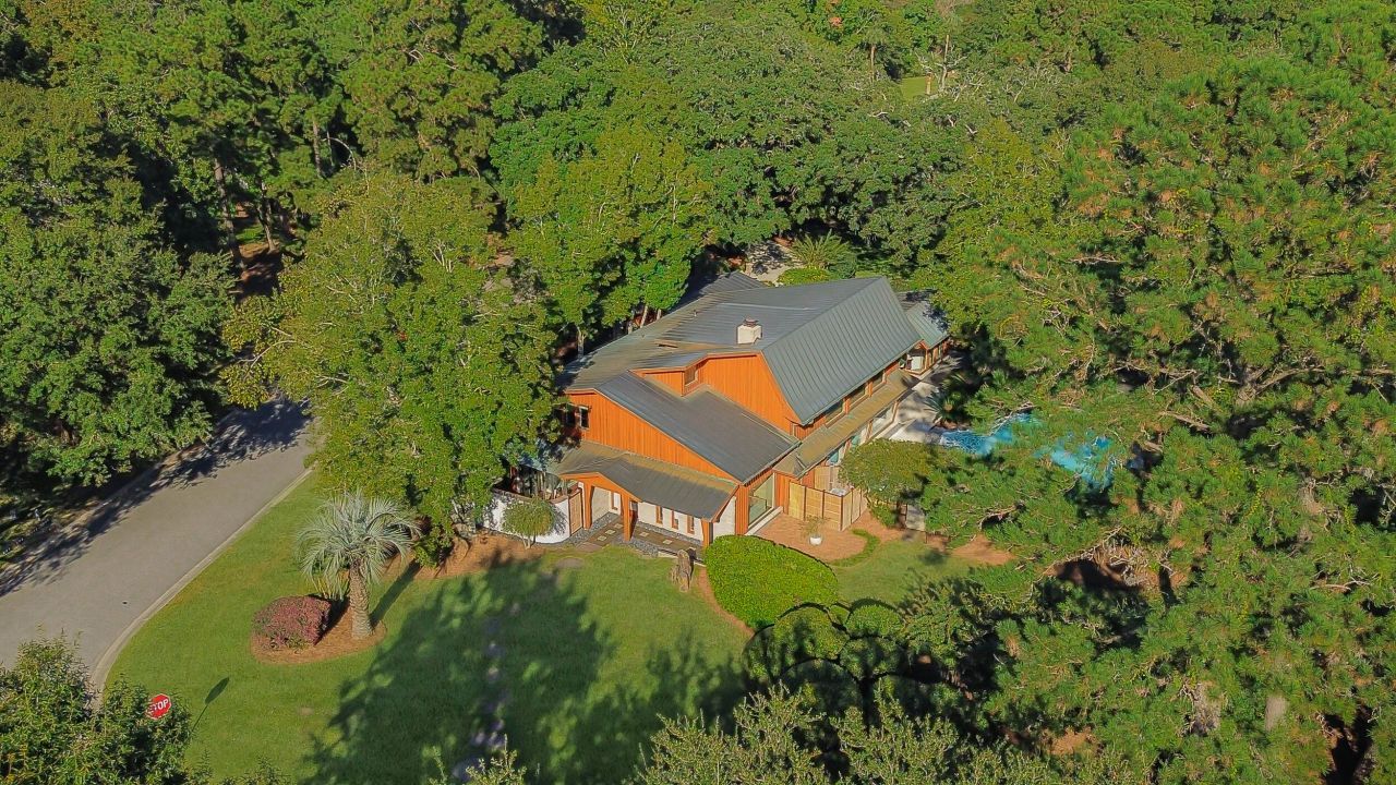 901 Red Coat Run Photo 77