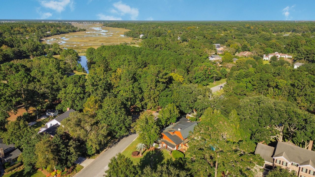 901 Red Coat Run Photo 78