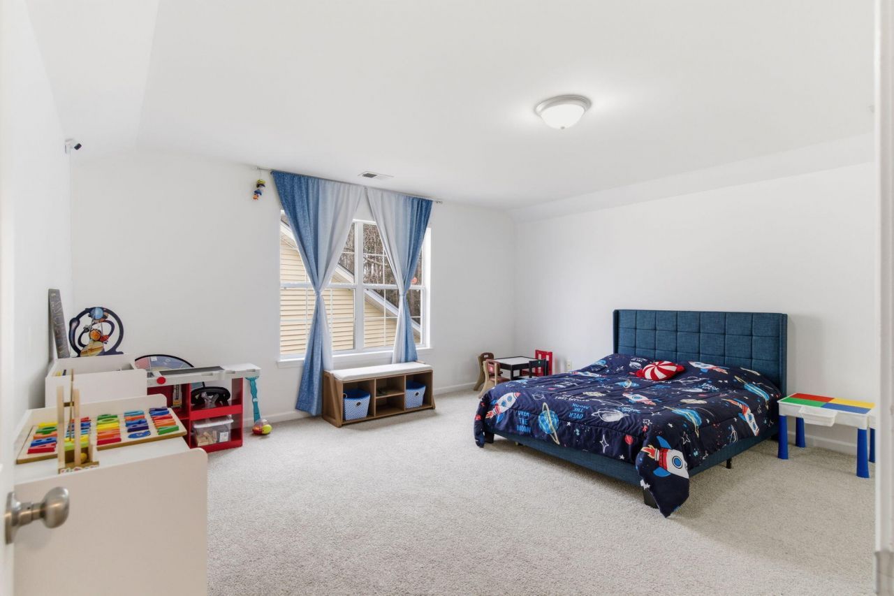 4875 Carnoustie Court Photo 22