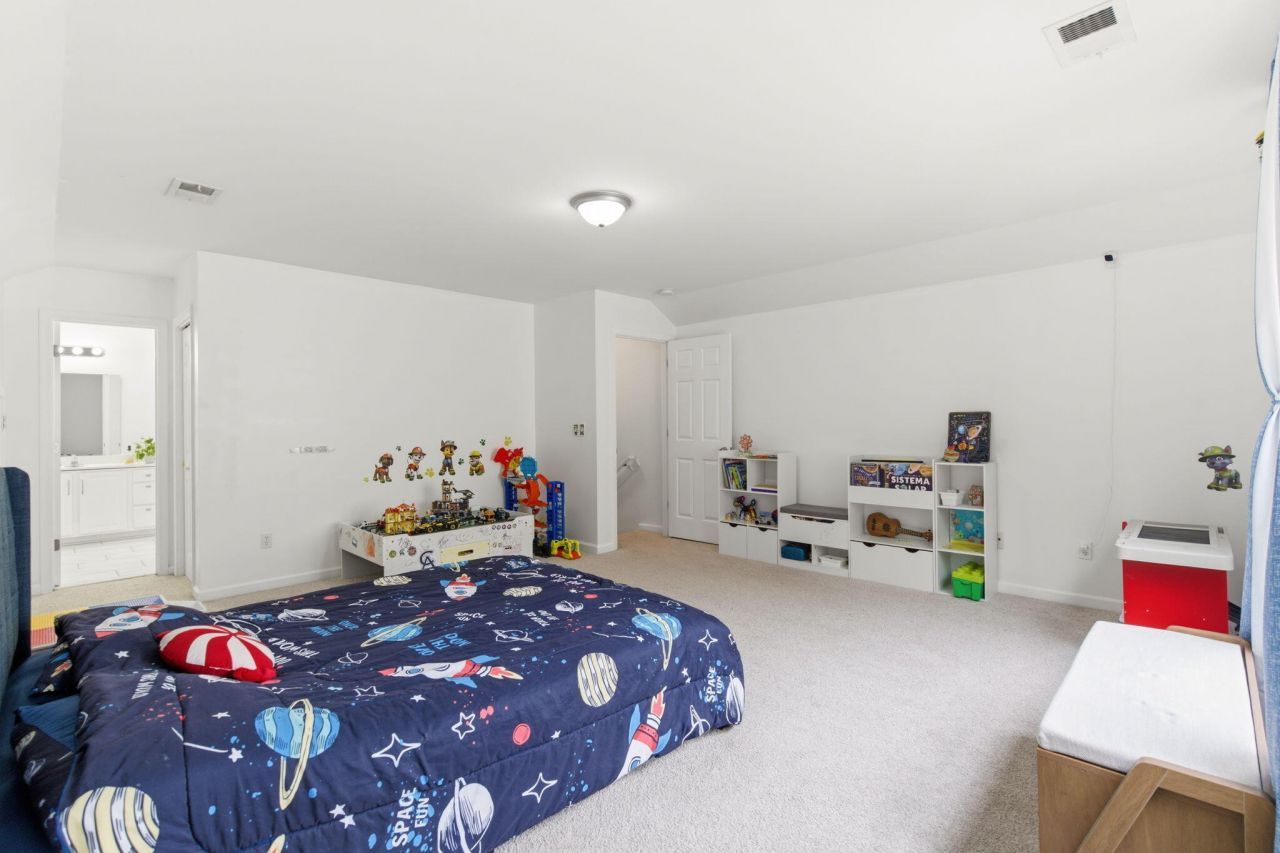 4875 Carnoustie Court Photo 23