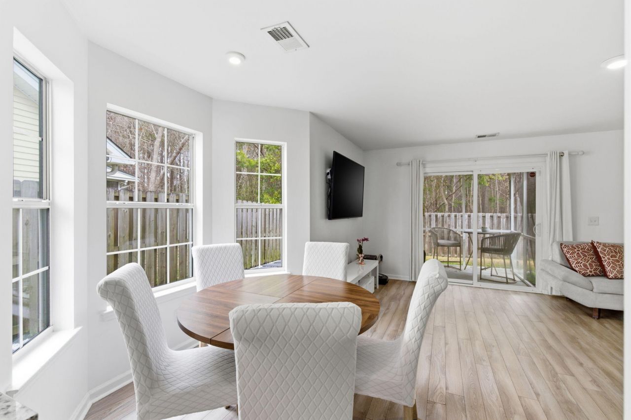 4875 Carnoustie Court Photo 8