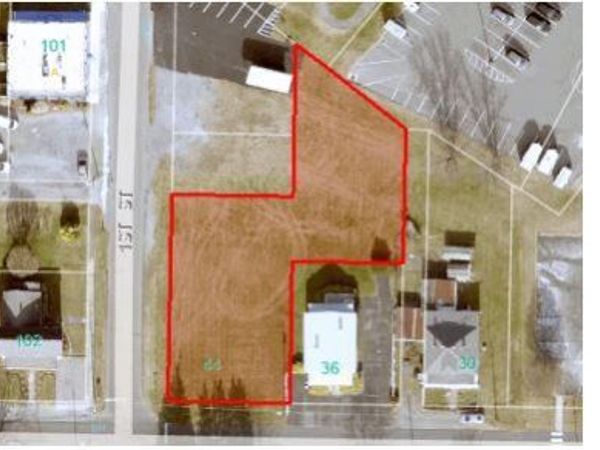 44 W Cleveland AVE , Vinton, VA 24179