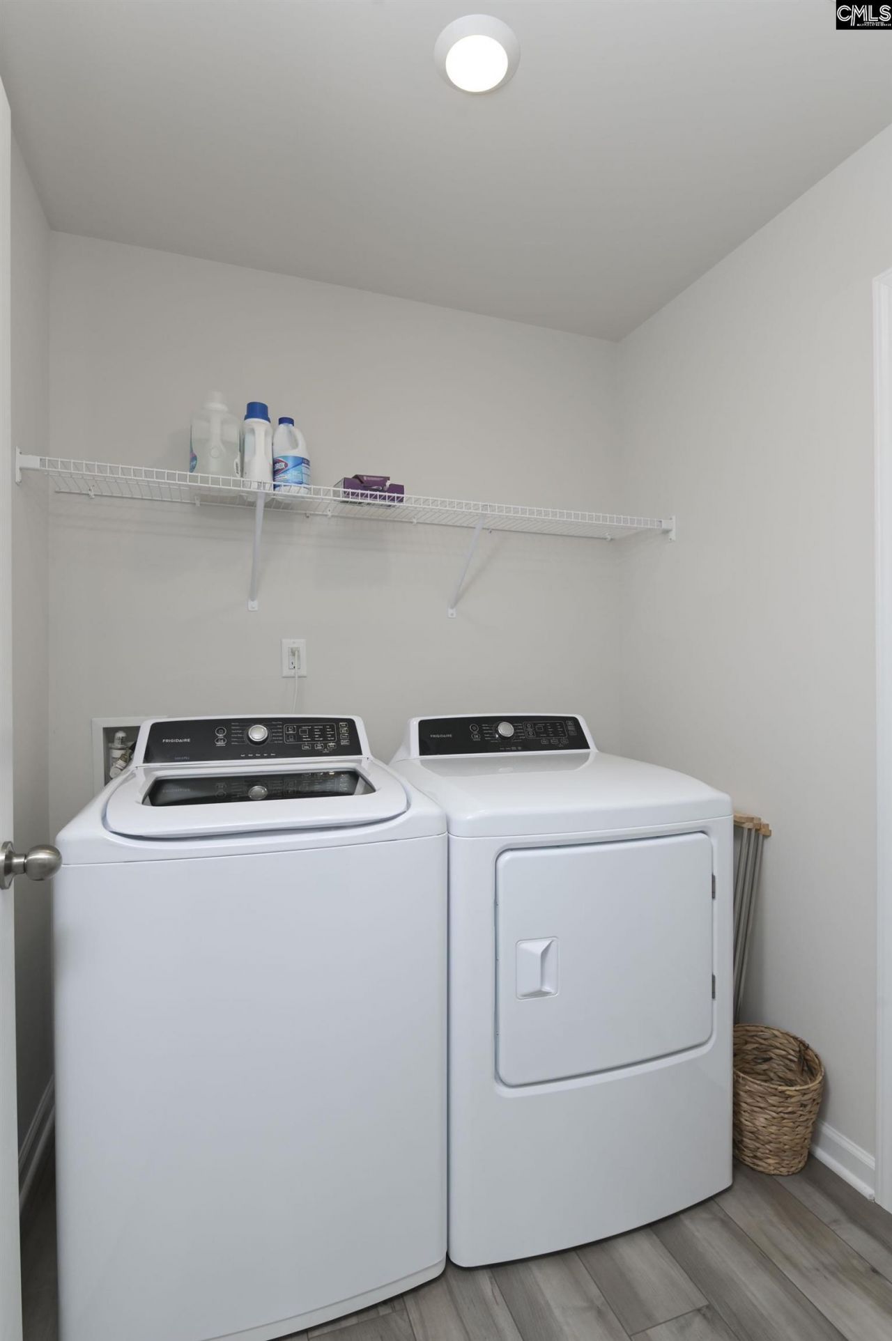 545 Richmond Road Photo 29