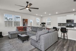 545 Richmond Road photo 4