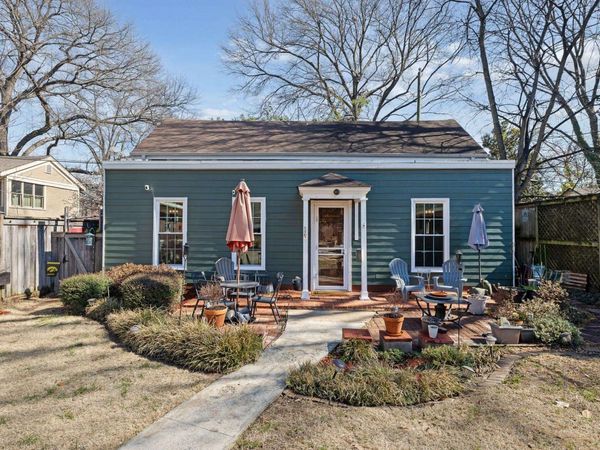 300 N MCLEAN BLVD, Memphis, TN 38112