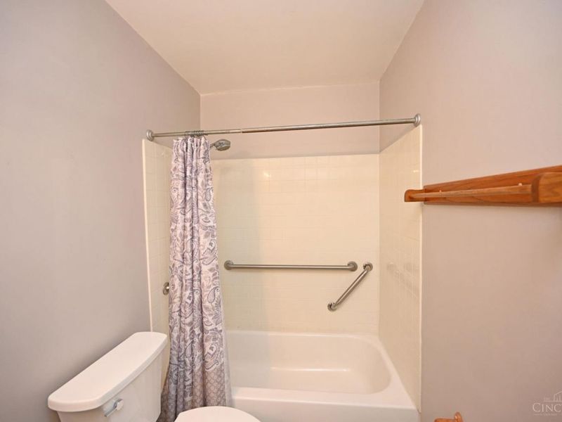 3320 River Hills Drive, Newtown, OH 45244 Photo 21