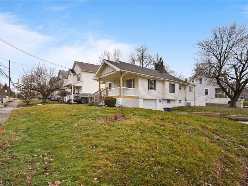 1832 Springfield Center Road, Akron, OH 44312 Photo 3