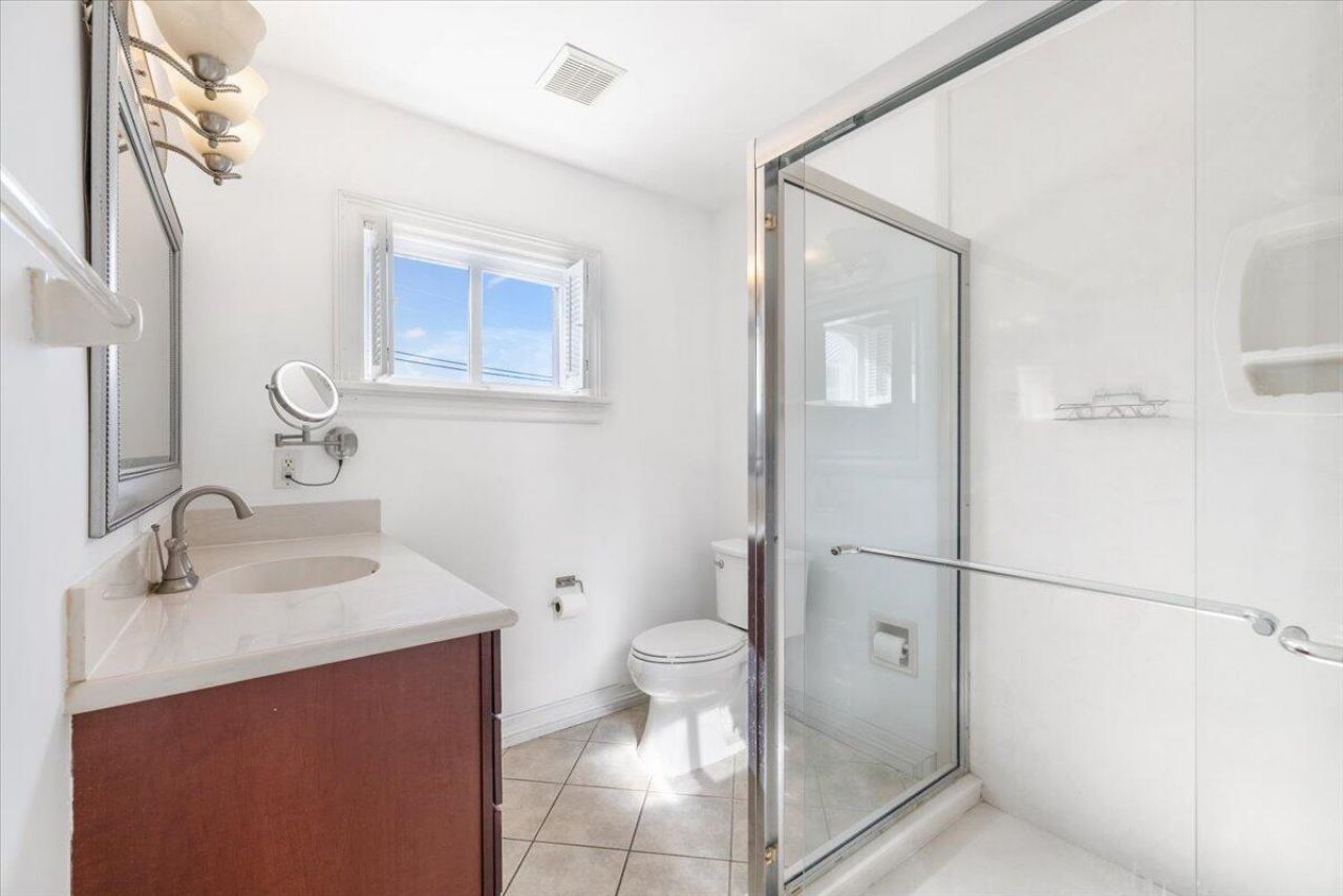 2204 5th Court Se, Vero Beach, FL 32962 Photo