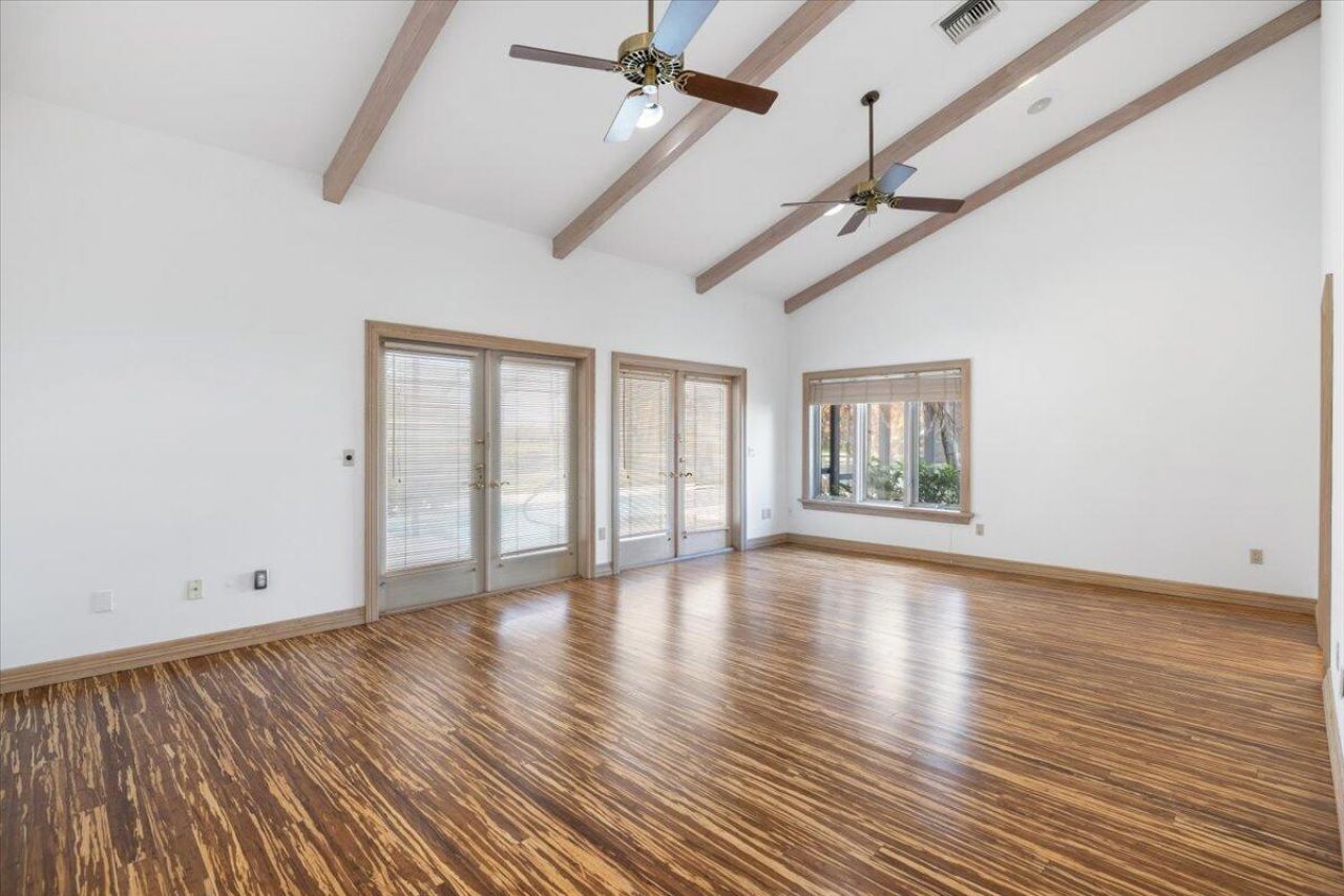 2204 5th Court Se, Vero Beach, FL 32962 Photo