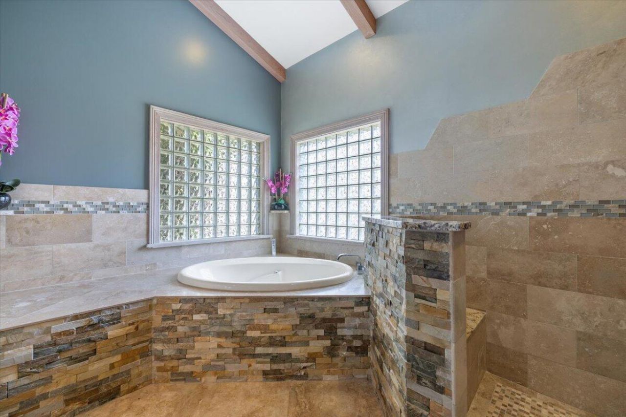 2204 5th Court Se, Vero Beach, FL 32962 Photo