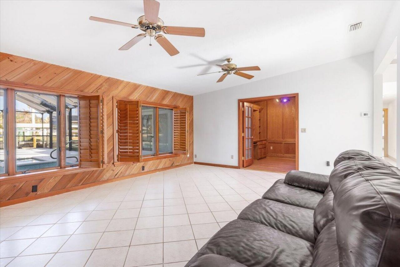 2204 5th Court Se, Vero Beach, FL 32962 Photo