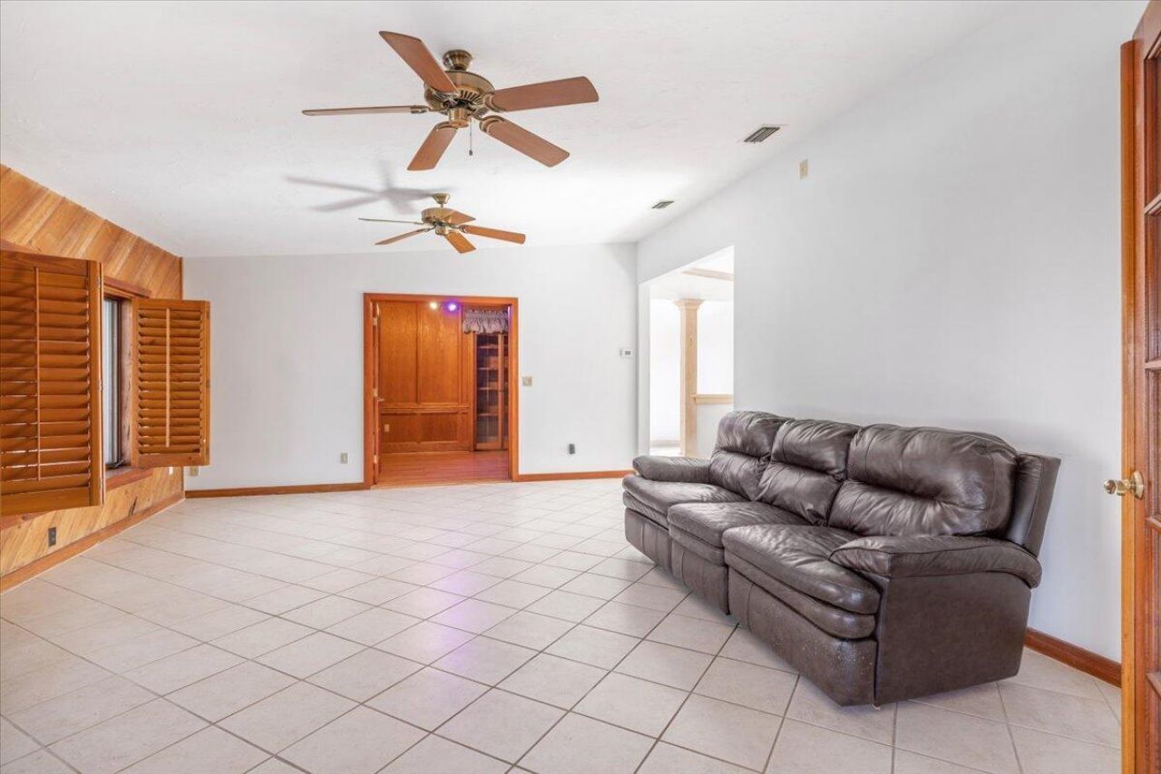 2204 5th Court Se, Vero Beach, FL 32962 Photo