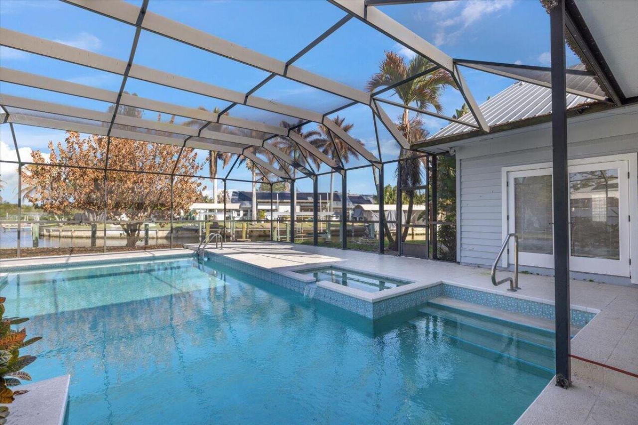 2204 5th Court Se, Vero Beach, FL 32962 Photo