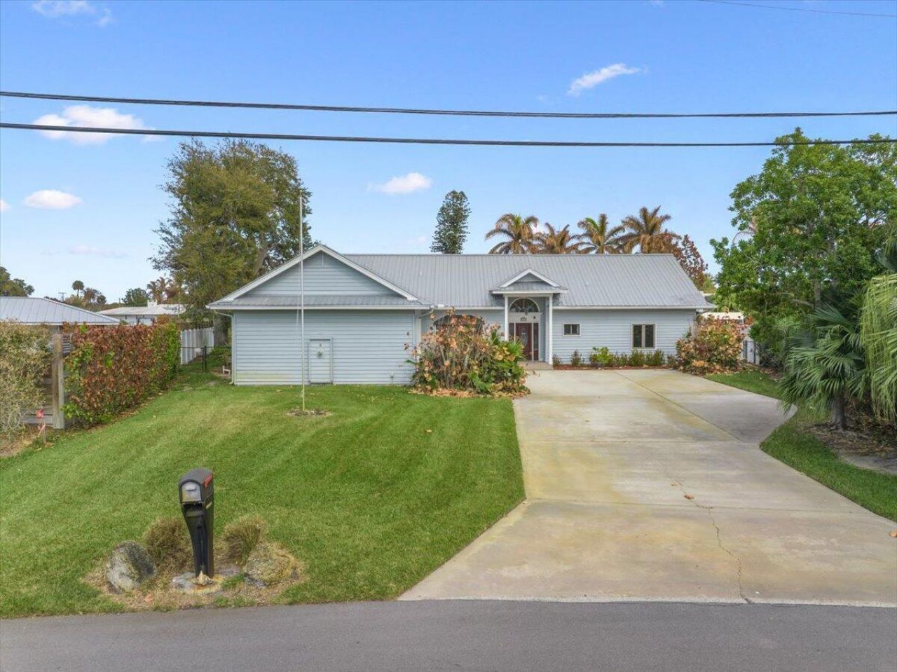 2204 5th Court Se, Vero Beach, FL 32962 Photo