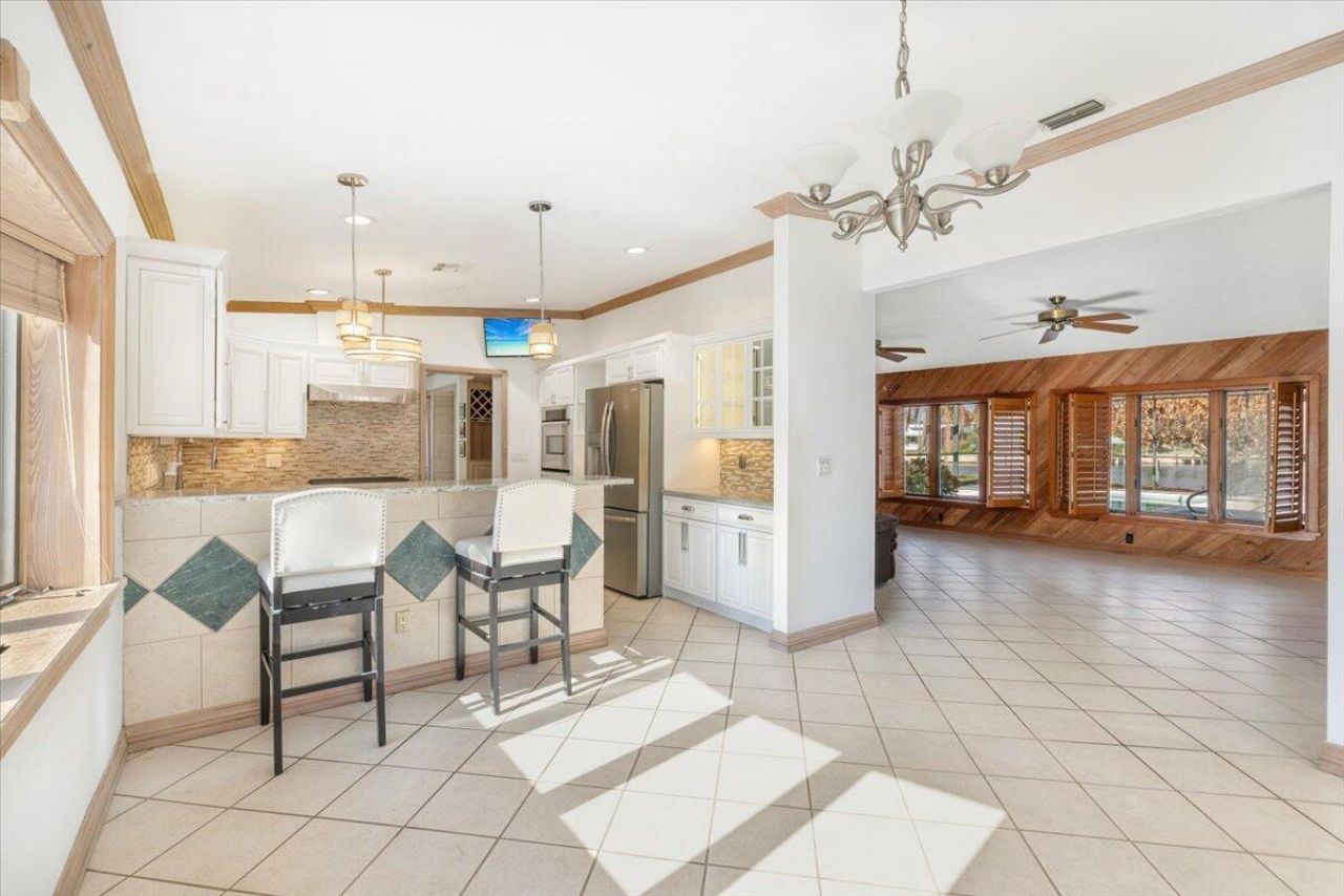 2204 5th Court Se, Vero Beach, FL 32962 Photo