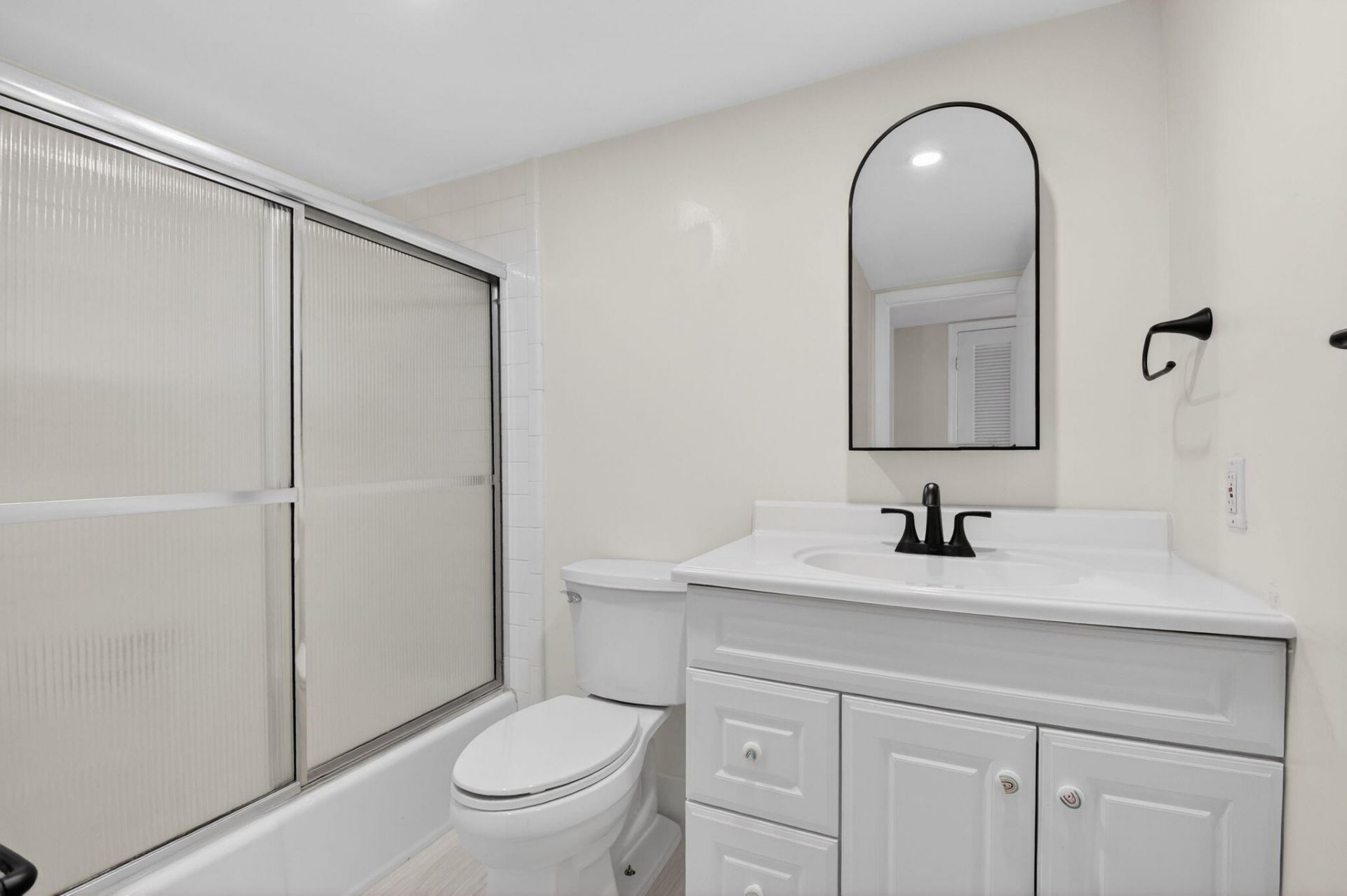 1423 SW 28th Avenue, Unit 11 B, Boynton Beach, FL 33426 Photo