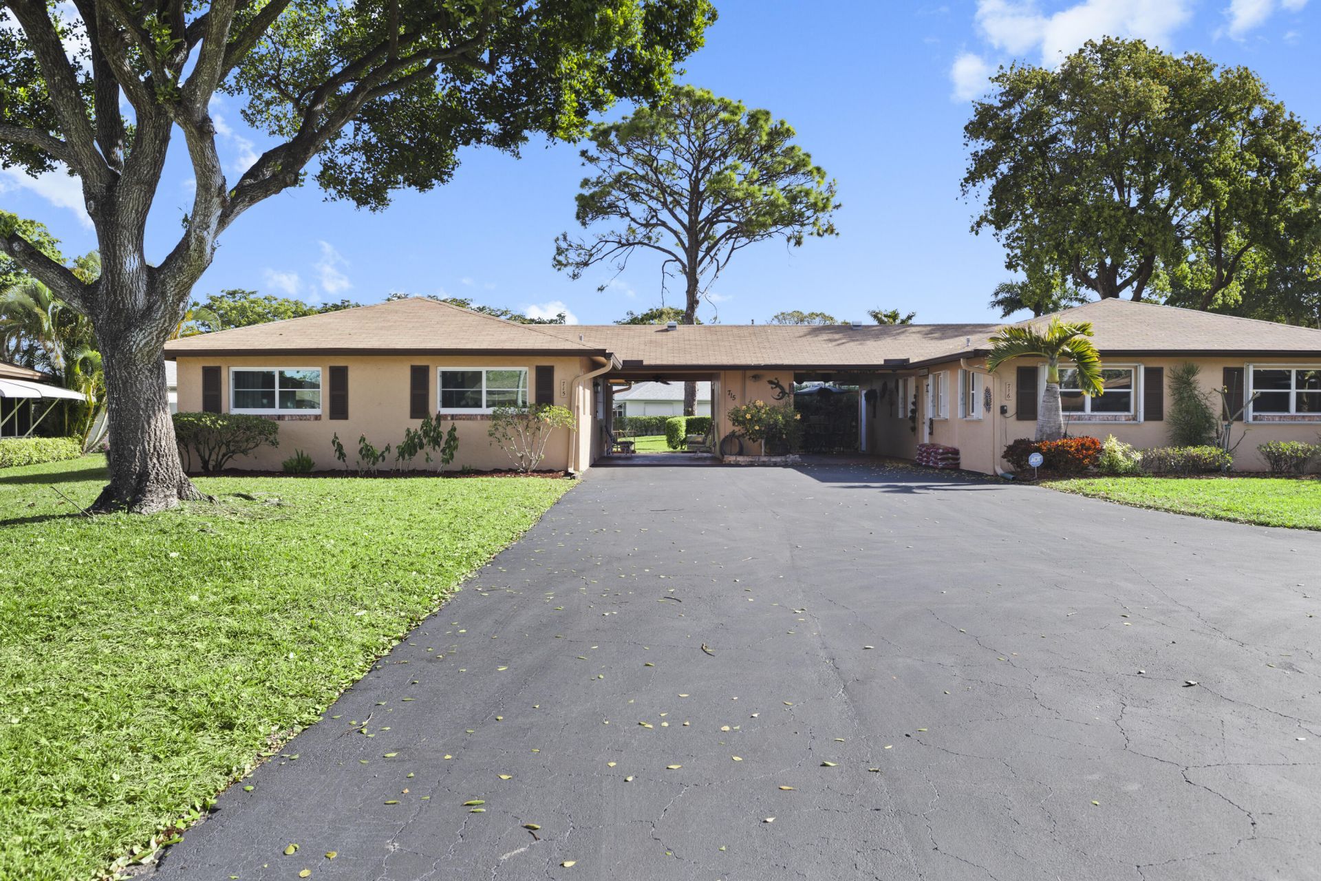 715 Whippoorwill Lane, Delray Beach, FL 33445 Photo