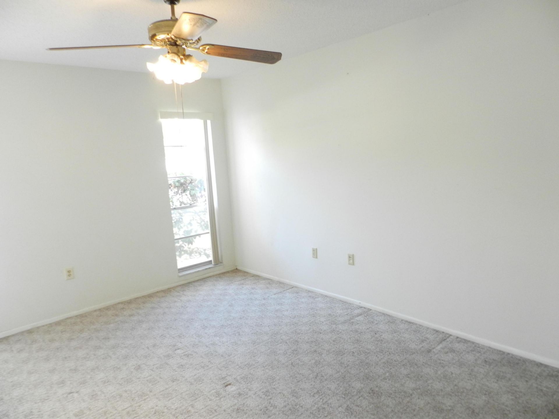 4 Greenway Village N N, Unit 107, Royal Palm Beach, FL 33411 Photo